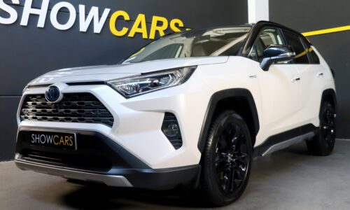 TOYOTA Rav4 2.5l 220H Luxury 4WD de ocasión en Show Cars