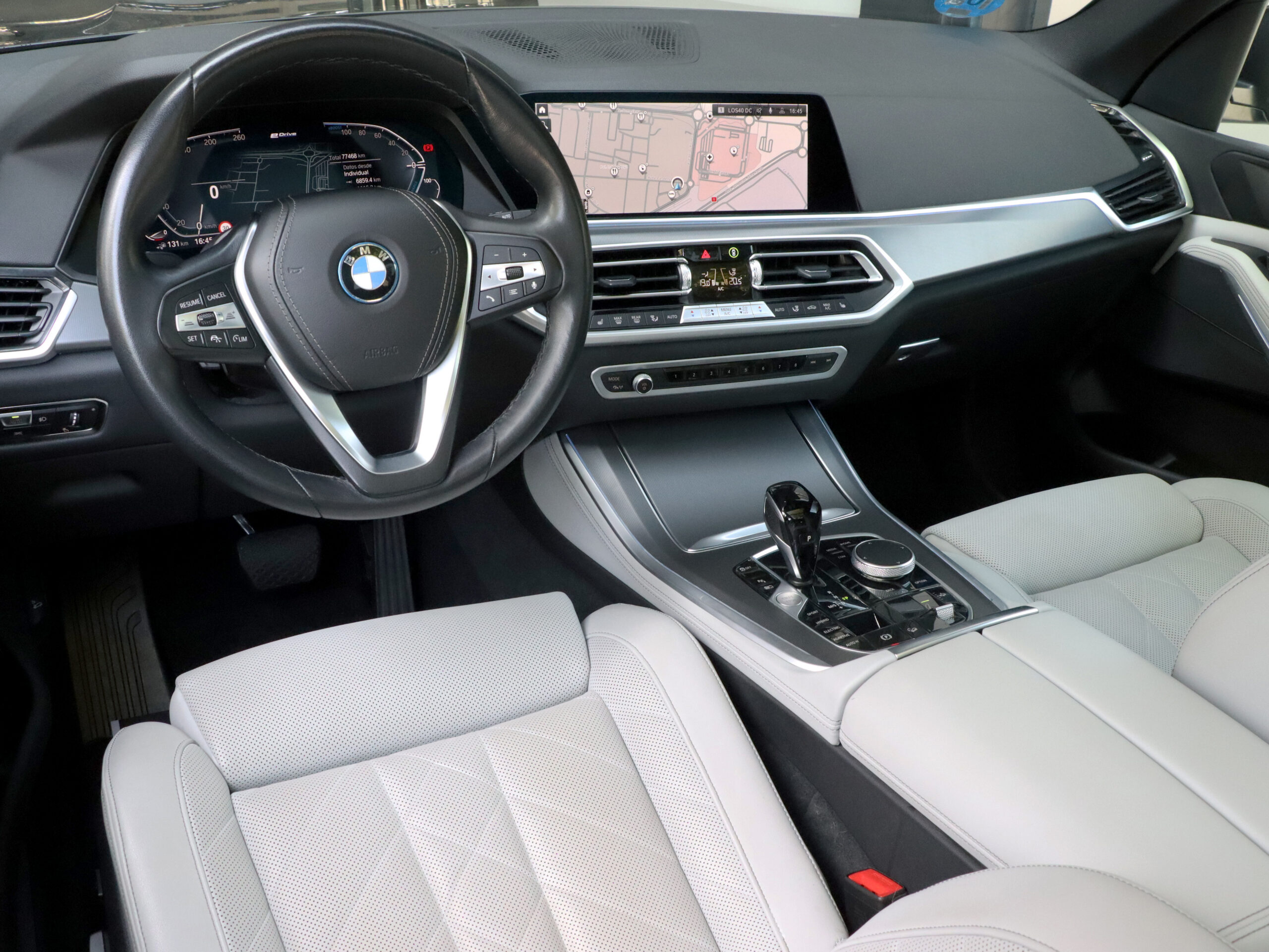 22 Fotografía del BmwX5xDrive45e de segunda mano en Show Cars
