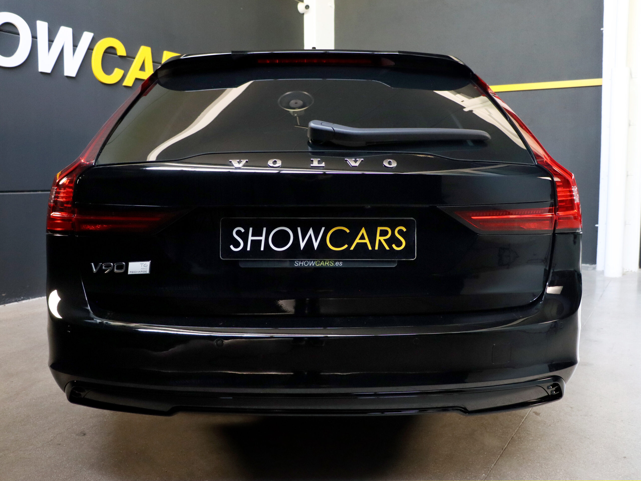 30 Fotografía del VolvoV902.0 T6 AWD Recharge Plus Dark Auto de segunda mano en Show Cars