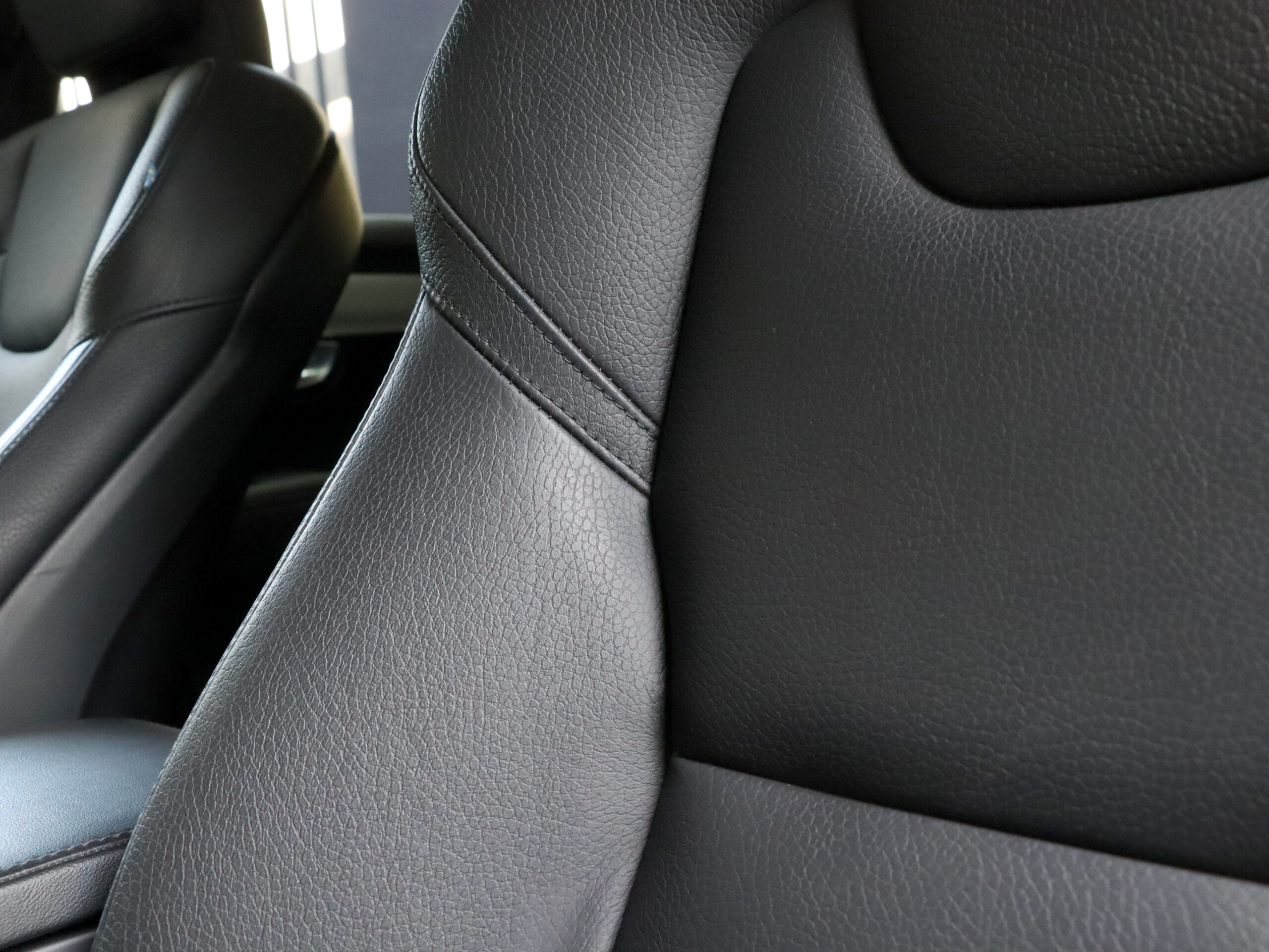 9 Fotografía del VolvoV902.0 T6 AWD Recharge Plus Dark Auto de segunda mano en Show Cars
