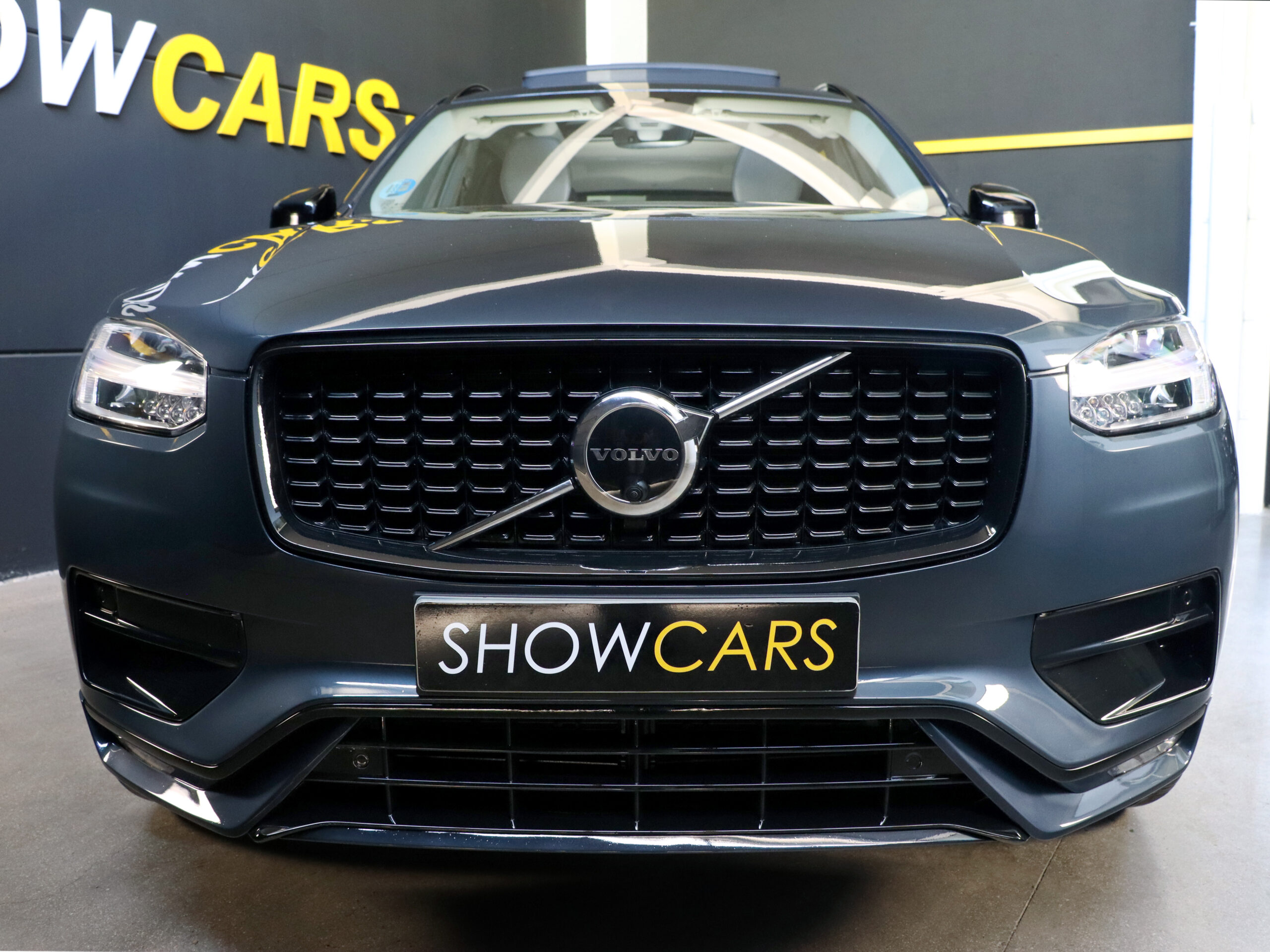 2 Fotografía del VolvoXC902.0 B5 D AWD Plus Dark Auto de segunda mano en Show Cars