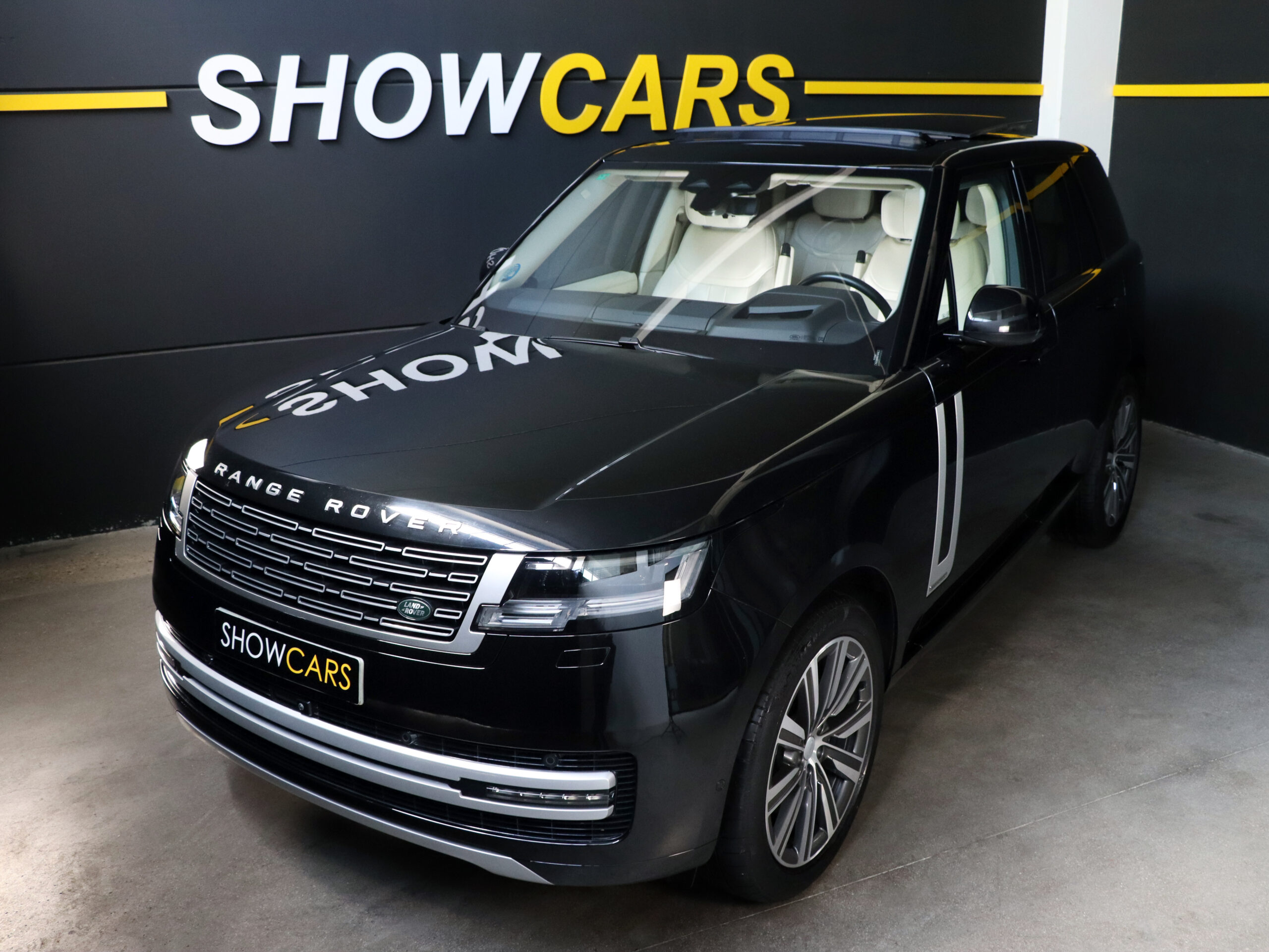 4 Fotografía del Land RoverRange Rover3.0D I6 350 CV MHEV Auto Autobiography de segunda mano en Show Cars