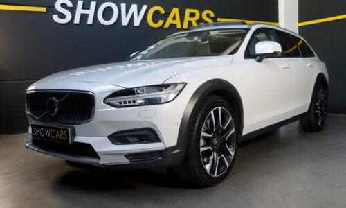 VOLVO V90 Cross Country 2.0 B4 D Ultimate AWD Auto de ocasión en Show Cars