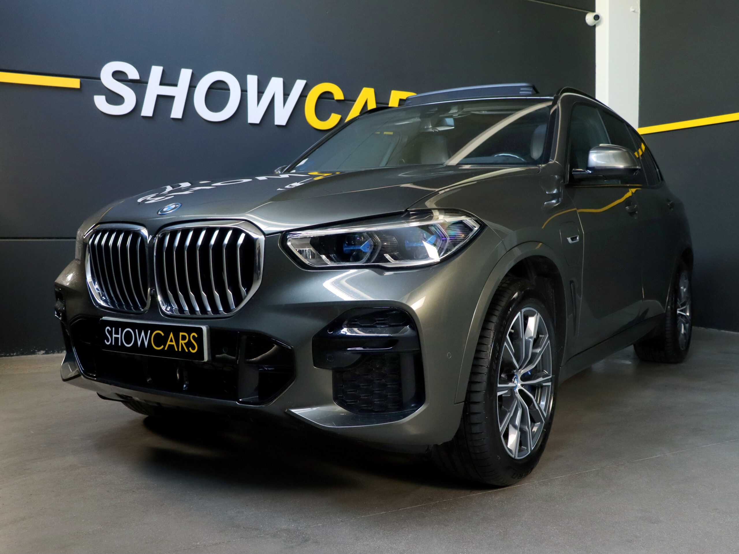 1 Fotografía del BmwX5xDrive45e de segunda mano en Show Cars