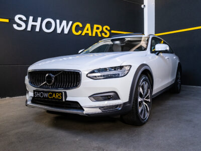 Foto exterior Volvo V90 Cross Country 2.0 B5 D Pro AWD Auto